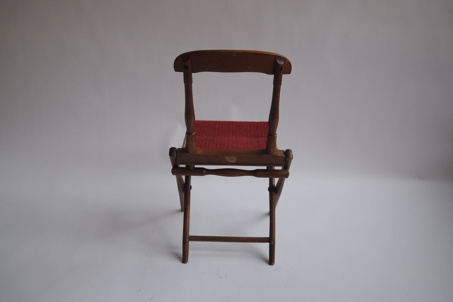 19th Century Folding Civil War-style Camp Chair, c. 1887 (Red)