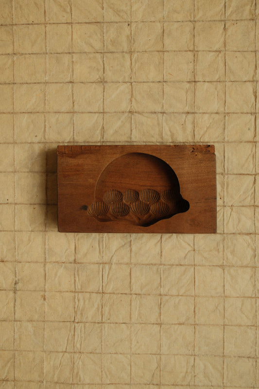 Kashigata Wagashi Press - Pine and Sun Motif