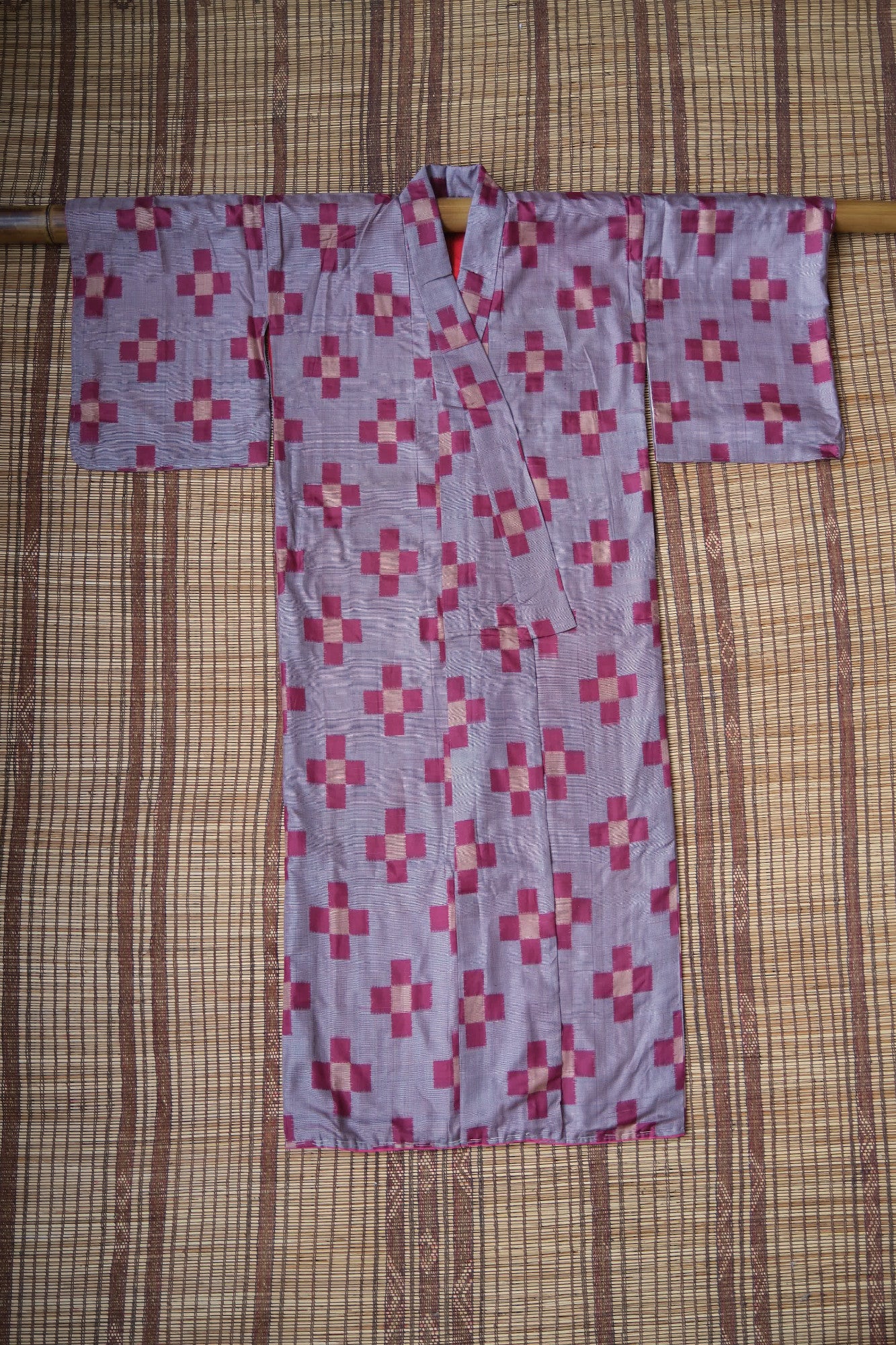 Vintage Kimono: Kasuri Ikat